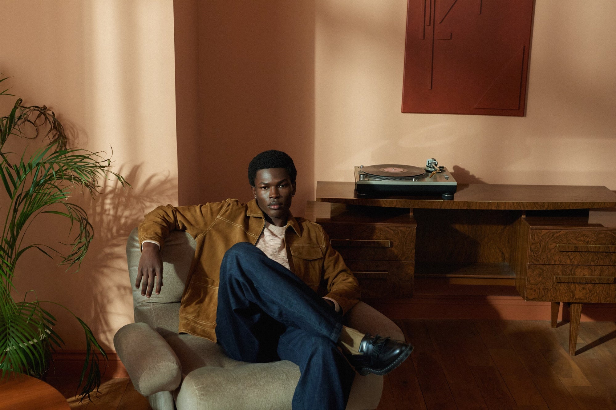 Pack Light, Look Right: Your Spring Weekend Escape Kit