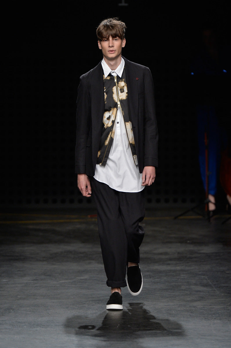 Look 28