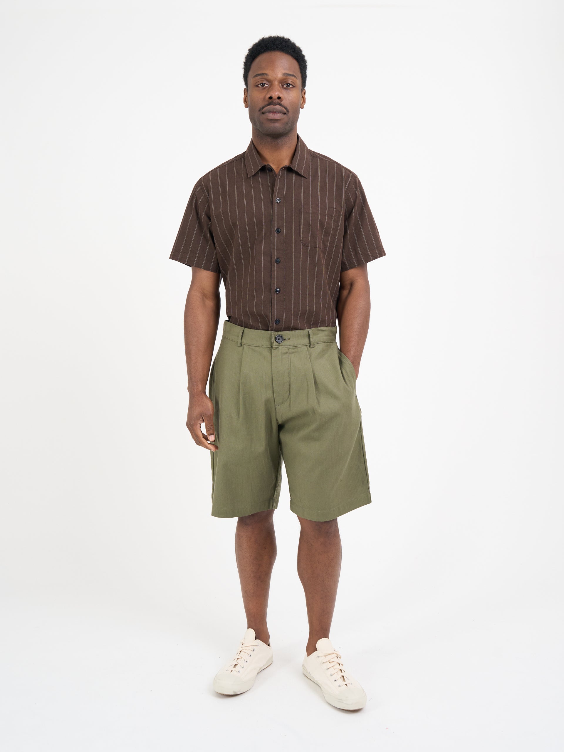 Pleated Shorts Eastman Green