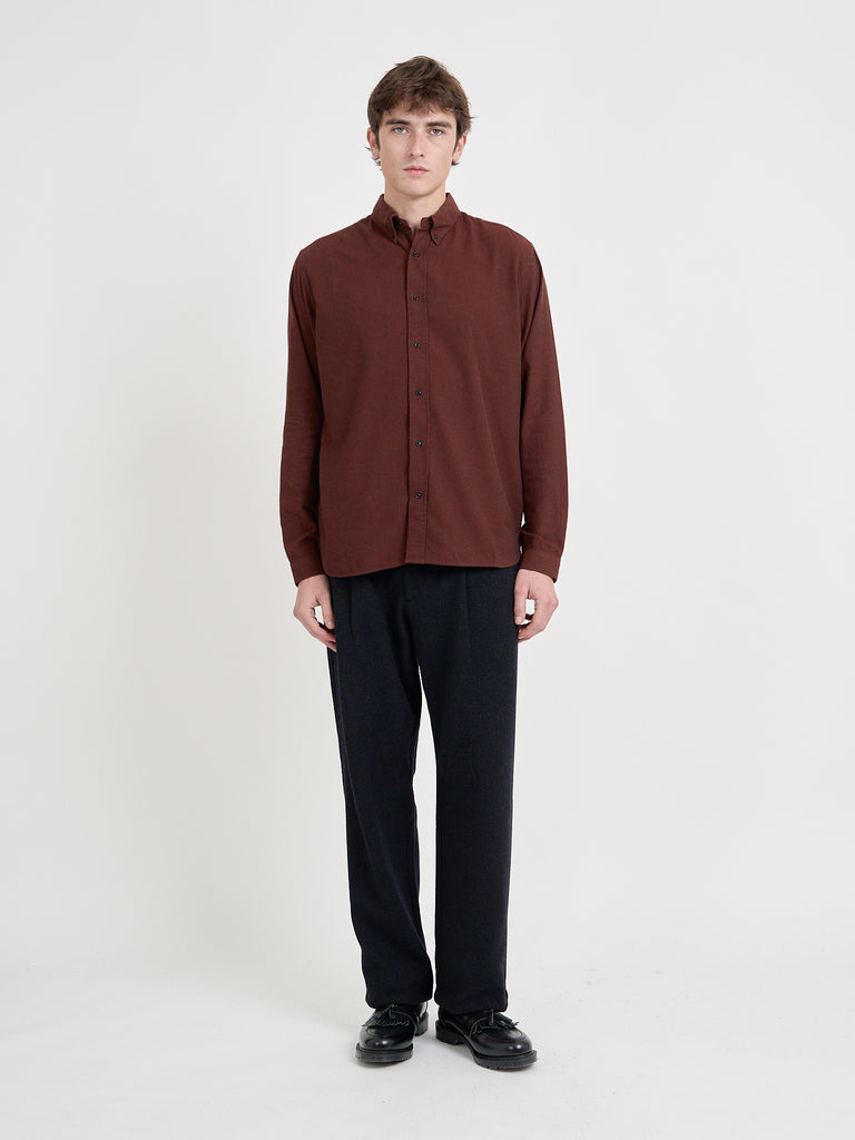 Video of Model wearing Oliver Spencer Men's Rust Red Cotton Button-Down Shirt